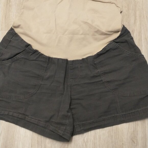 Maternity Shorts (3 pair) - Picture 3 of 3